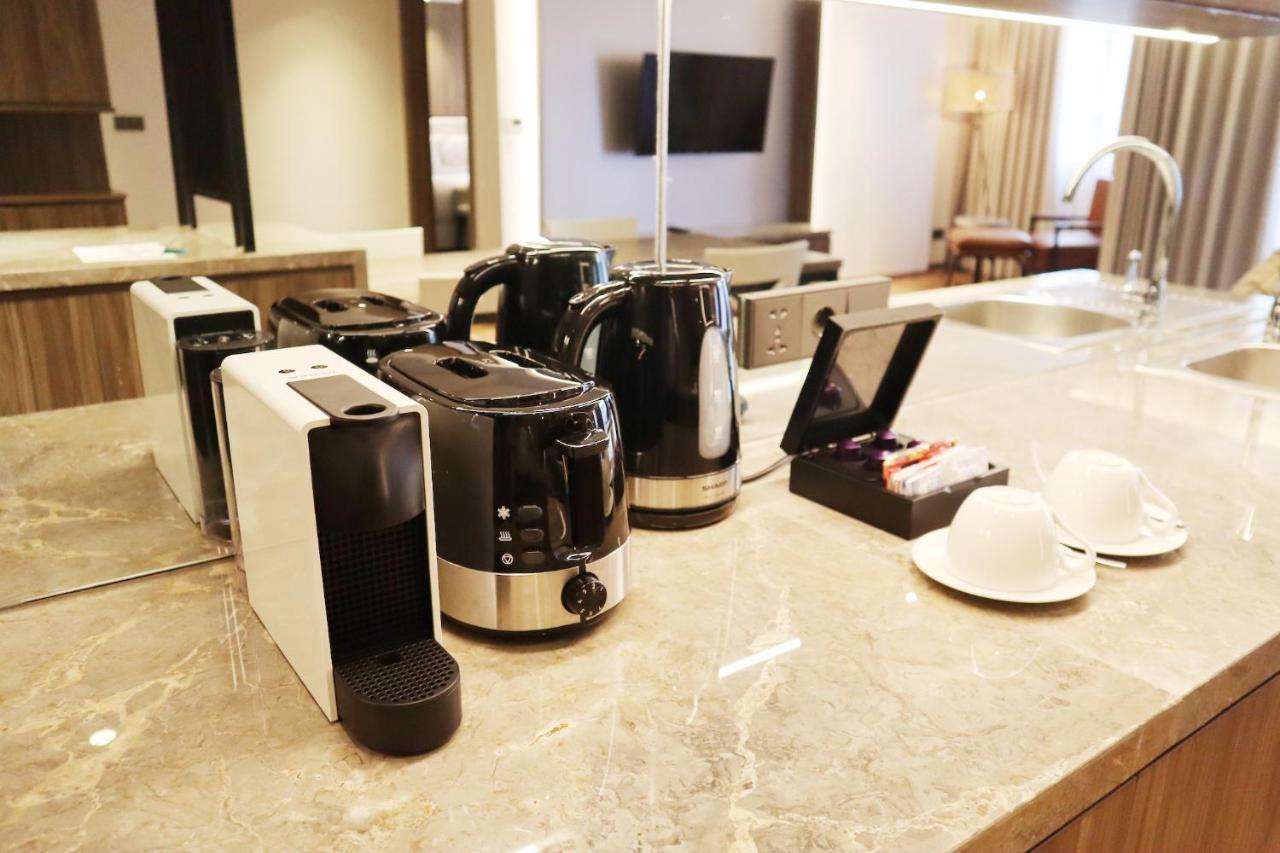 Oakwood Suites Kuningan Jakarta Kültér fotó
