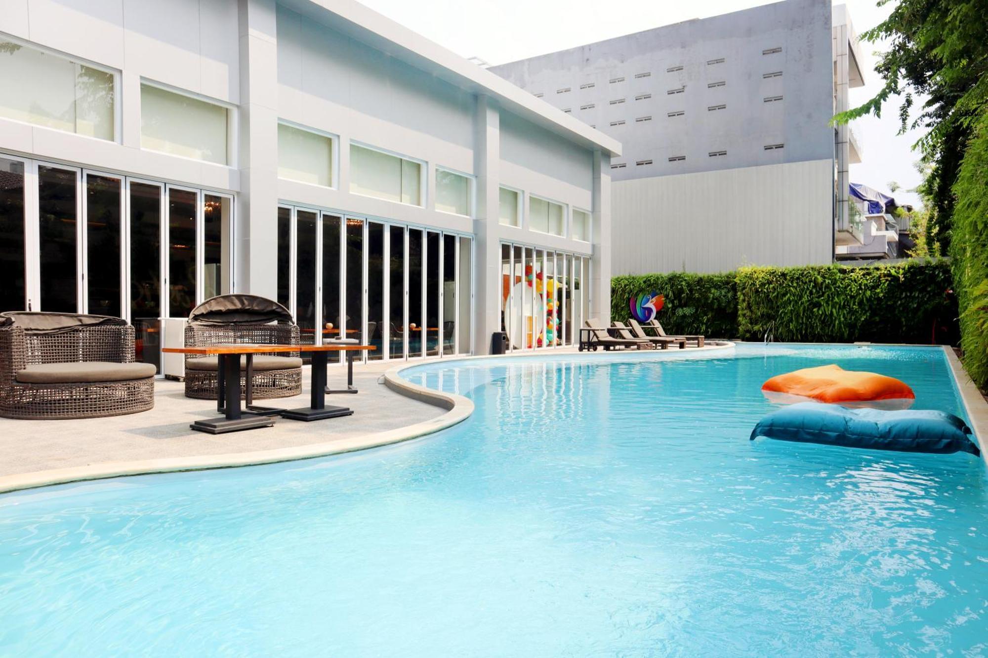 Oakwood Suites Kuningan Jakarta Kültér fotó