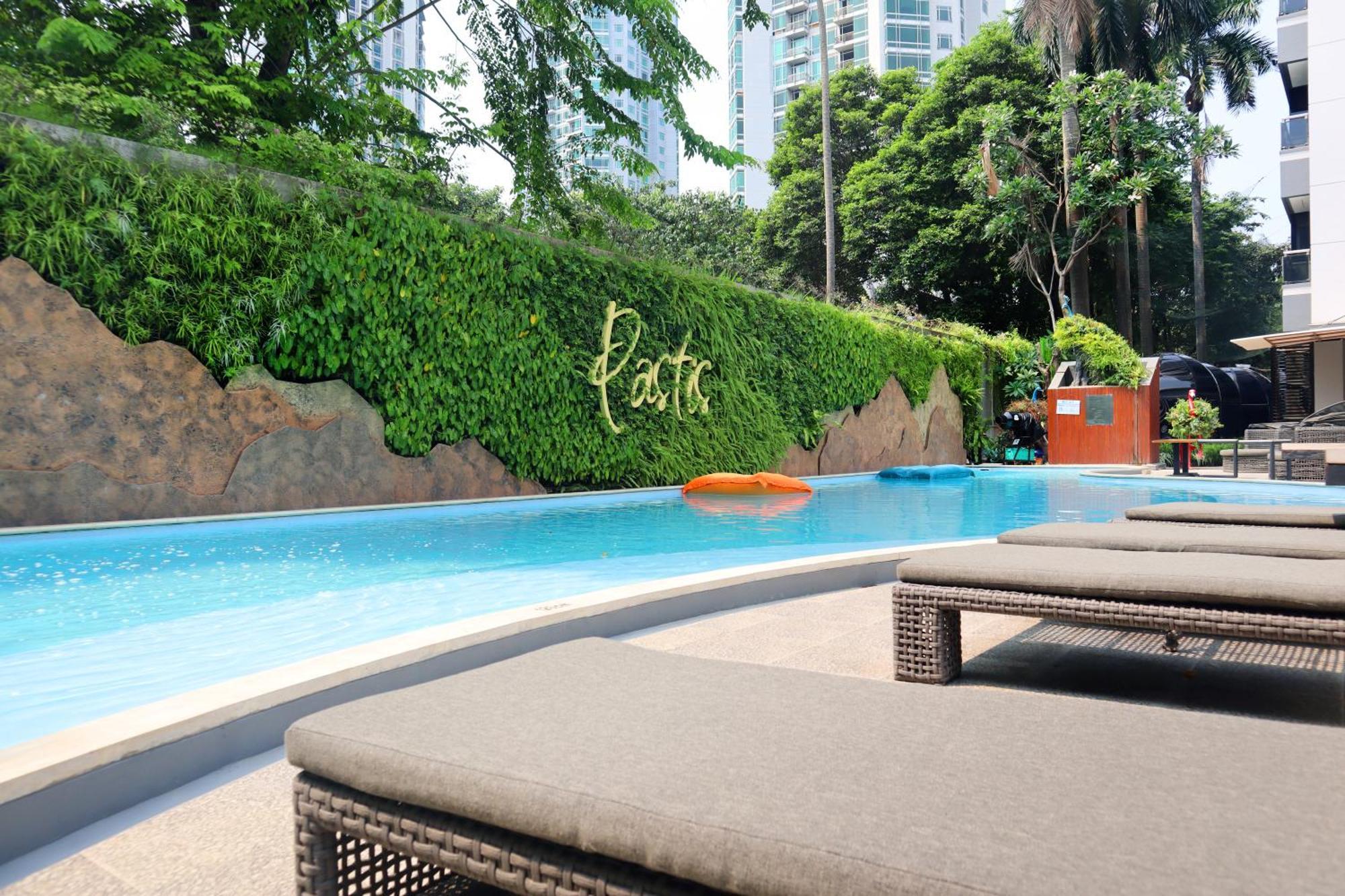 Oakwood Suites Kuningan Jakarta Kültér fotó